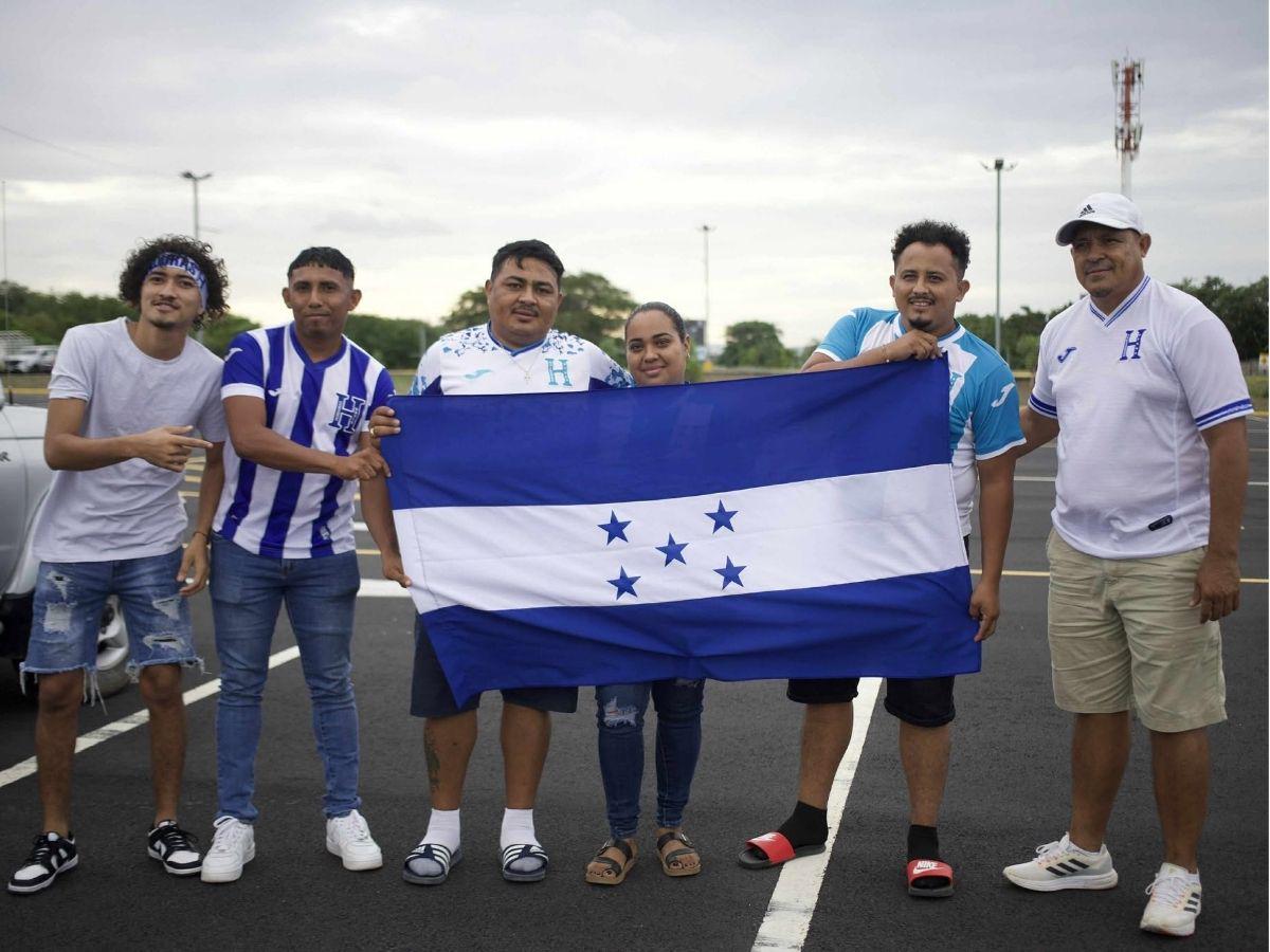 Furor catracho en Managua, la fiesta que prepara Honduras si clasifica al Mundial y chica de Nicaragua roba suspiros