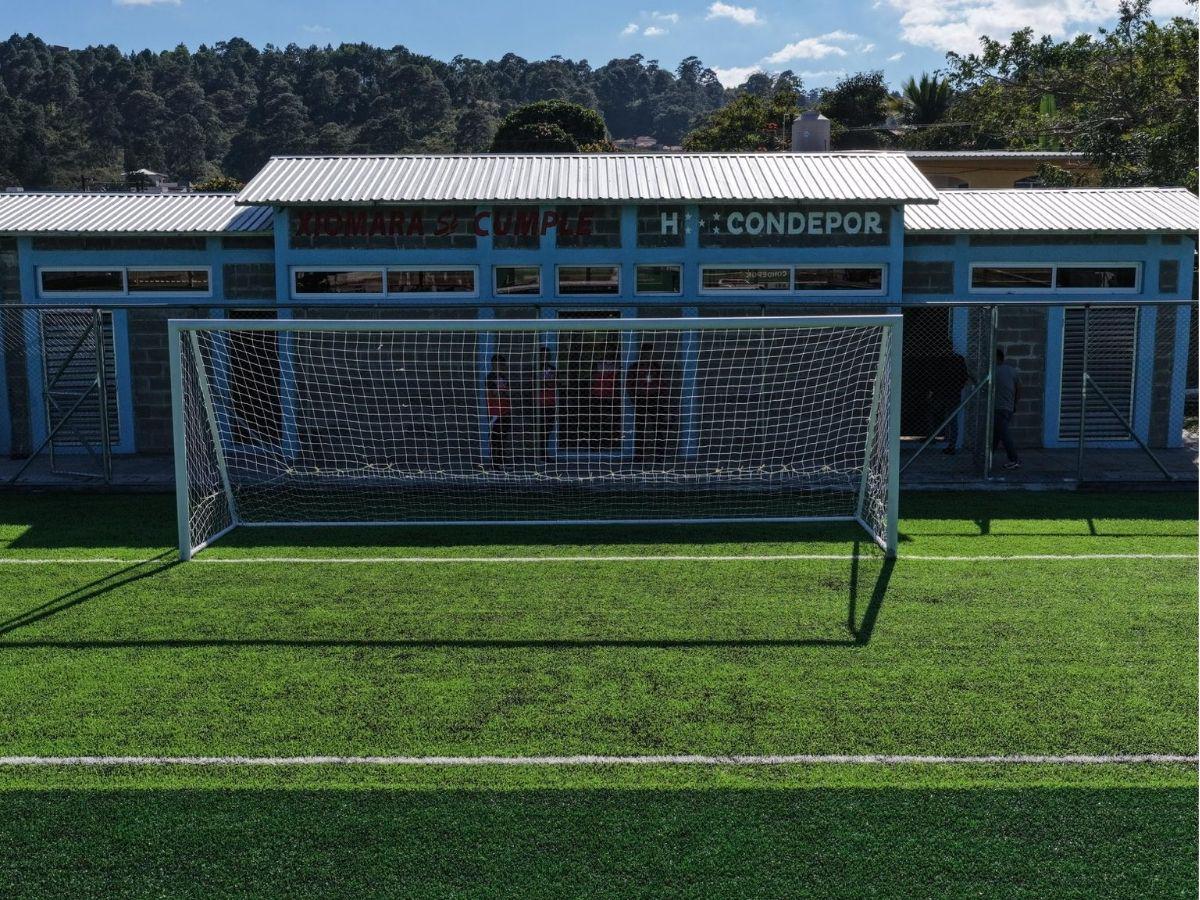 ¡Espectacular! Condepor reinaugura el histórico estadio Sergio Reyes de Santa Rosa de Copán