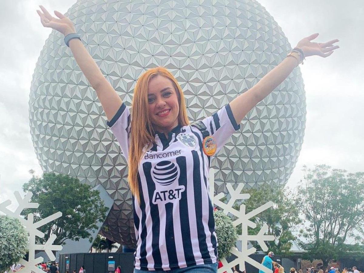 Las hermosas aficionadas que apoyan al América y Monterrey en la final de la Liga MX; ¿a quién le va Ángela Aguilar?