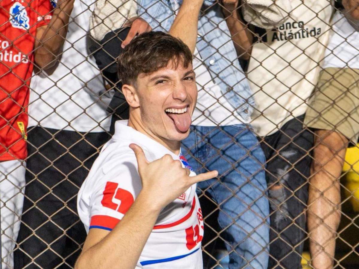 ¿Tiktoker jugará con Olimpia? Esto es lo que se sabe del contrato que firmó y sorprende: Estoy feliz; no me lo creo...