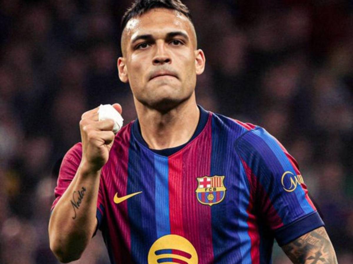 El nuevo '9' que quiere el Barca tras el no de Julián y fichaje en el Real Madrid