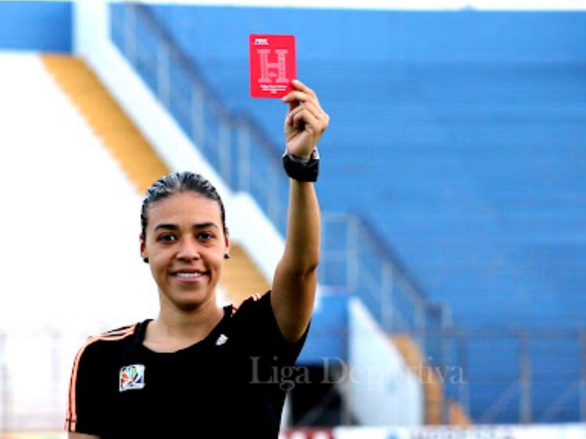 Melissa Pastrana dice adiós a Honduras y Estados Unidos le abre las puertas: Su nueva faceta tras retirarse del arbitraje