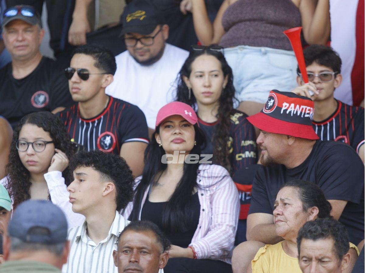 ¿Quién es la bella fotógrafa? Amargura del Independiente, llenazo en Siguatepeque, las 'creídas' y fiesta en el Choloma