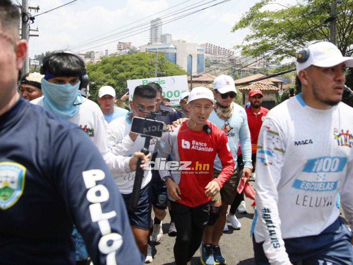 Shin Fujiyama hace historia en Honduras: Así fue el recibimiento al japonés tras cumplir el reto de 250 km