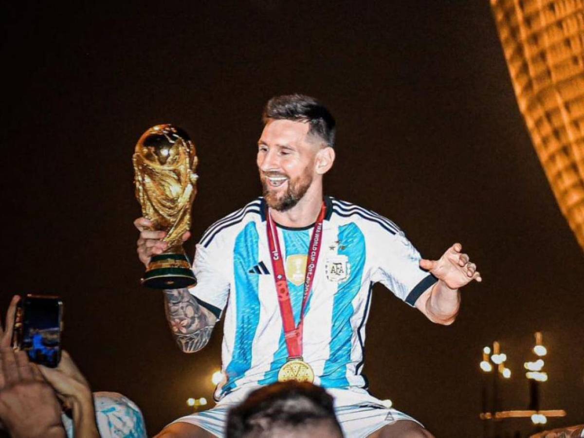 Acusan a jugador de Argentina de hacer brujería en el Mundial: Messi y sus compañeros lo cortan de la selección
