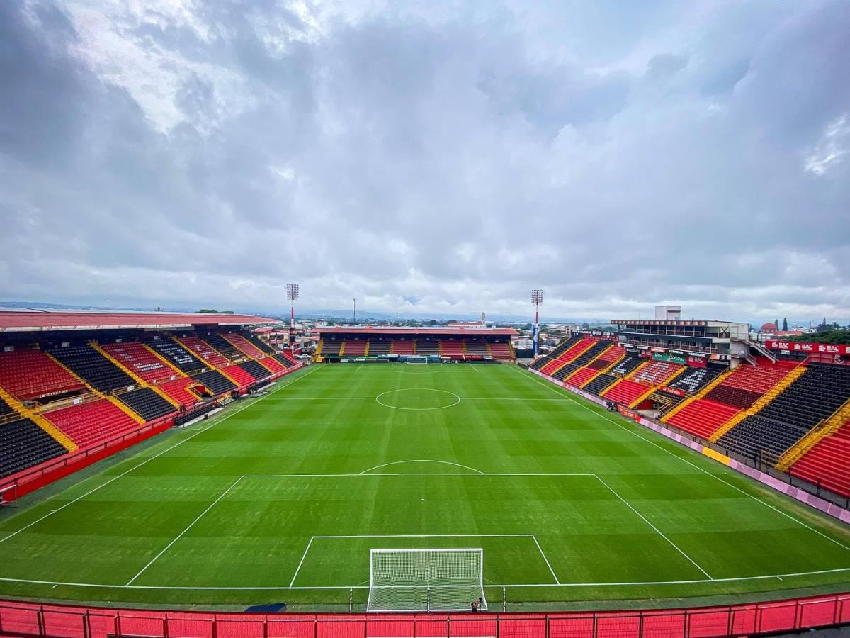 ¡Las 10 alfombras de Centroamérica! El Francisco Morazán se unirá a la lista de estadios con la mejor grama