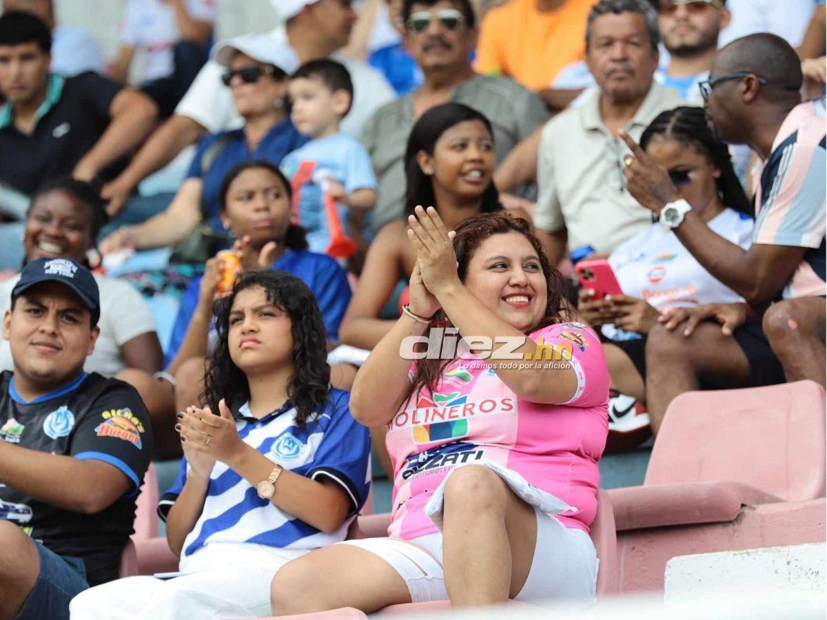 Troglio armó zafarrancho y mostró las ocho copas, la amargura del Olimpia y la fiesta del Victoria en La Ceiba