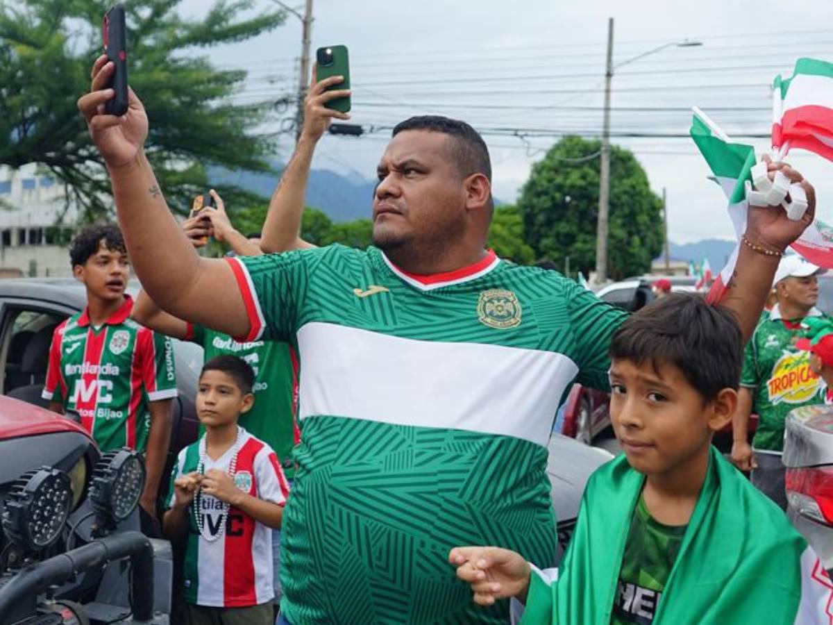 Marathón inaugura su mes de centenario: así fue la caravana del Monstruo Verde en San Pedro Sula; bellas chicas
