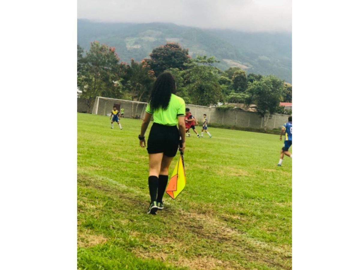 Confiesa la propuesta indecente que recibió de futbolistas hondureños y los miles de dólares que rechazó