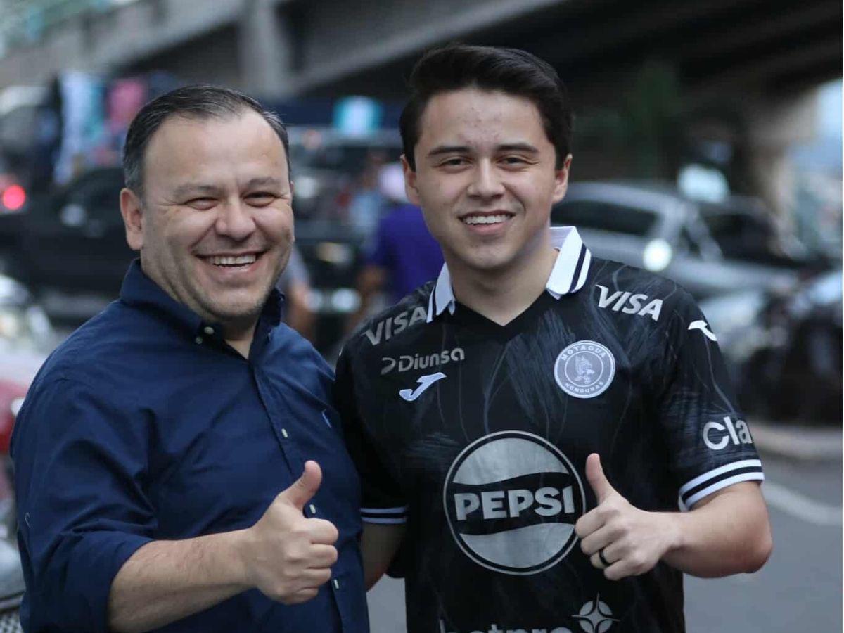 Marea Azul en el Nacional, infiltrados de Costa Rica, preciosa del Motagua captada y enmascarado sorprende