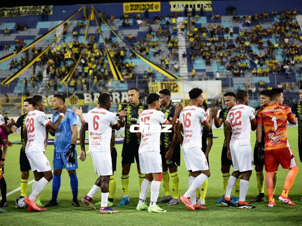 Brutal golpe de futbolista de Real Sociedad, bronca en Real España, las chicas que enamoraron y el fotón a la luna