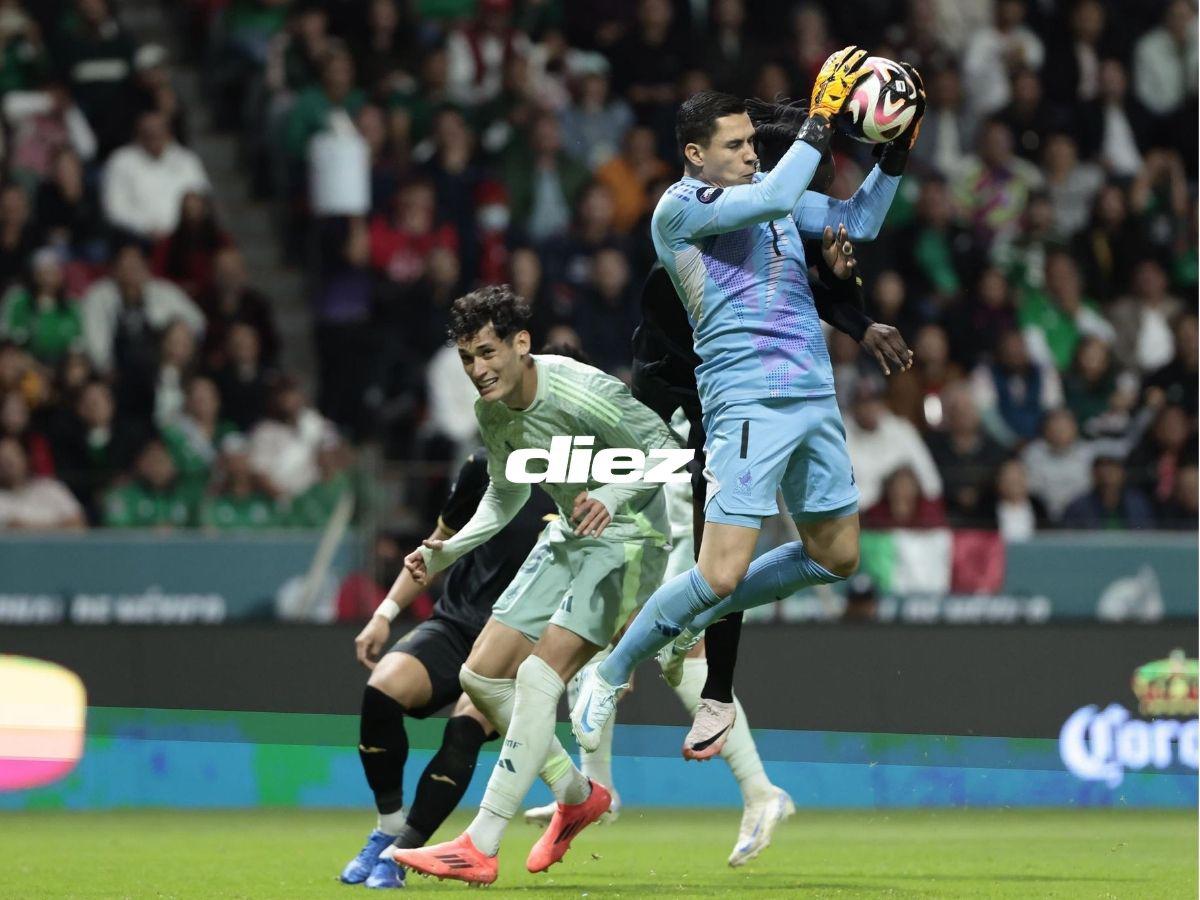 Honduras vivió un infierno: los rostros de tristeza, jugador de “La H” fue atendido con oxígeno y hermoso tifo en el Nemesio Diez