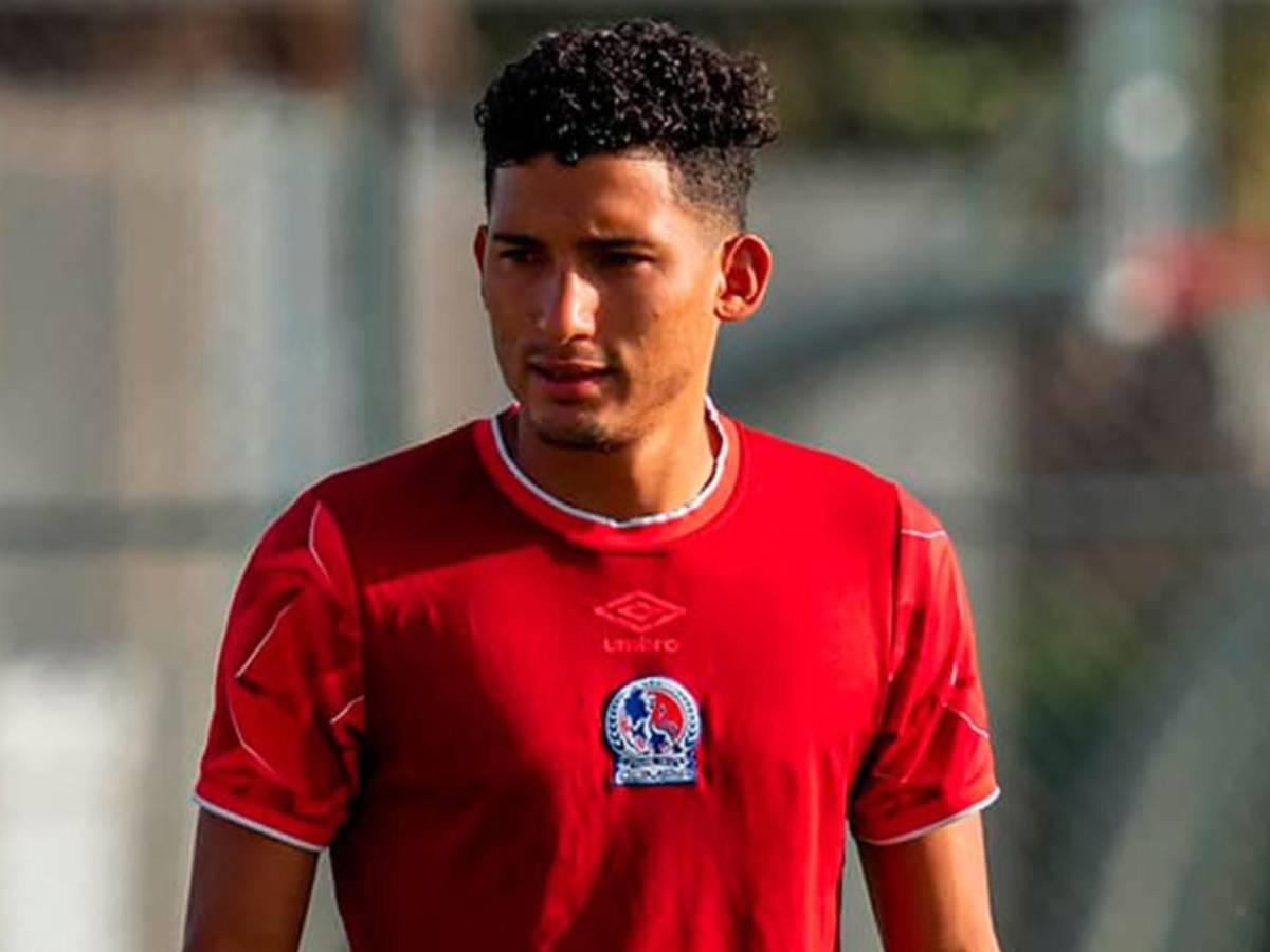 Comprometen a José Mario Pinto con curiosa foto y esta fue la reacción de su esposa: mensaje a Olimpia