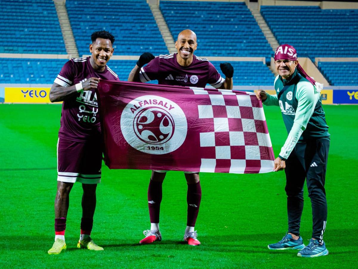 ¿Qué pasa con el hondureño Romell Quioto en Arabia Saudita con los bombardeos que reciben desde Irán?