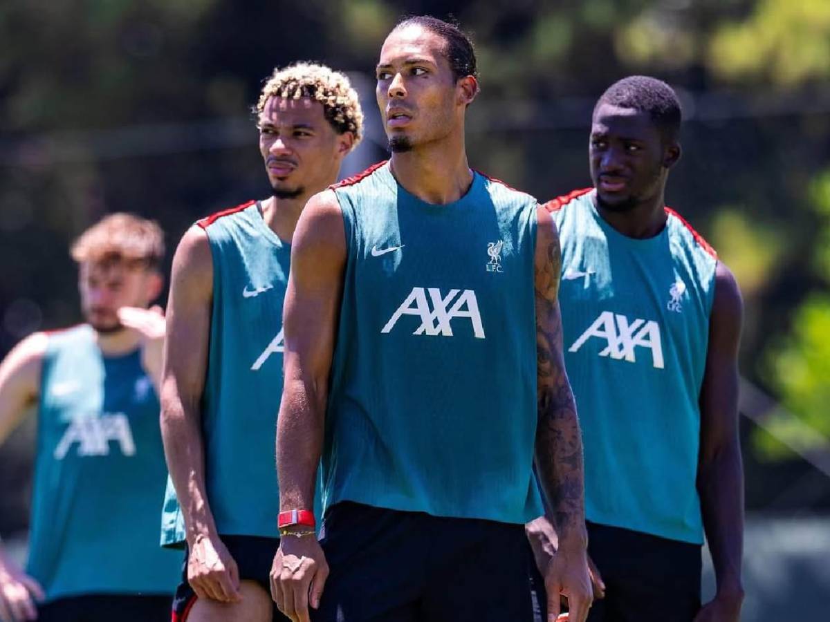 Van Dijk rompe el silencio y revela su verdad sobre la muerte de Diogo Jota un mes después: Es extraño tener que...