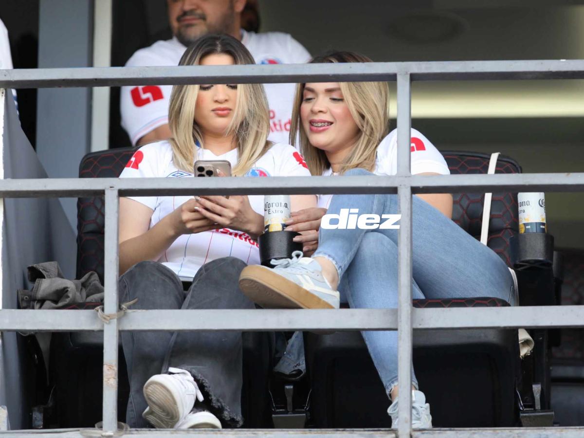 ¡Ambientazo! Ultra Fiel vivió una fiesta en la previa, aficionados de Real España presentes y regresa jugador de Olimpia