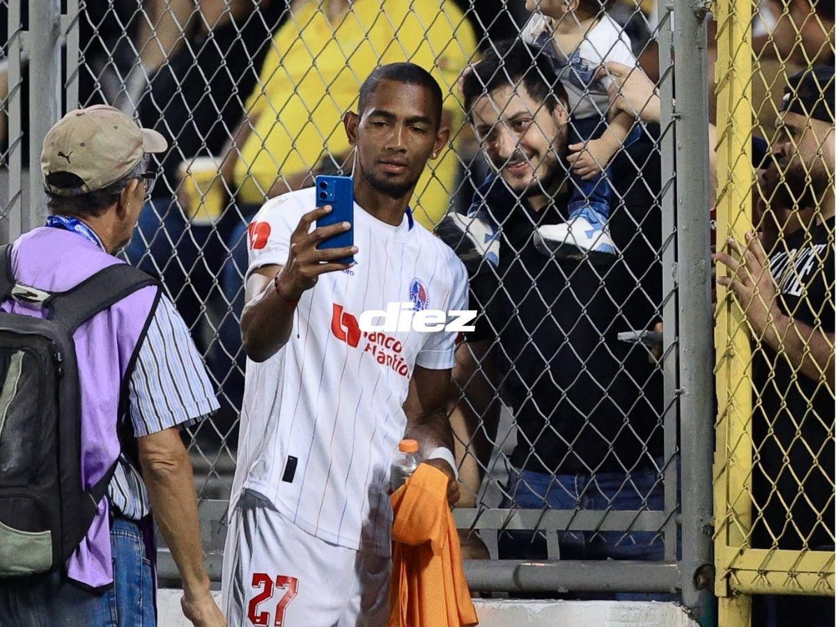 Zafarrancho entre Real España-Olimpia, amargura de Espinel y las chicas bellas que adornaron el primer clásico de 2025