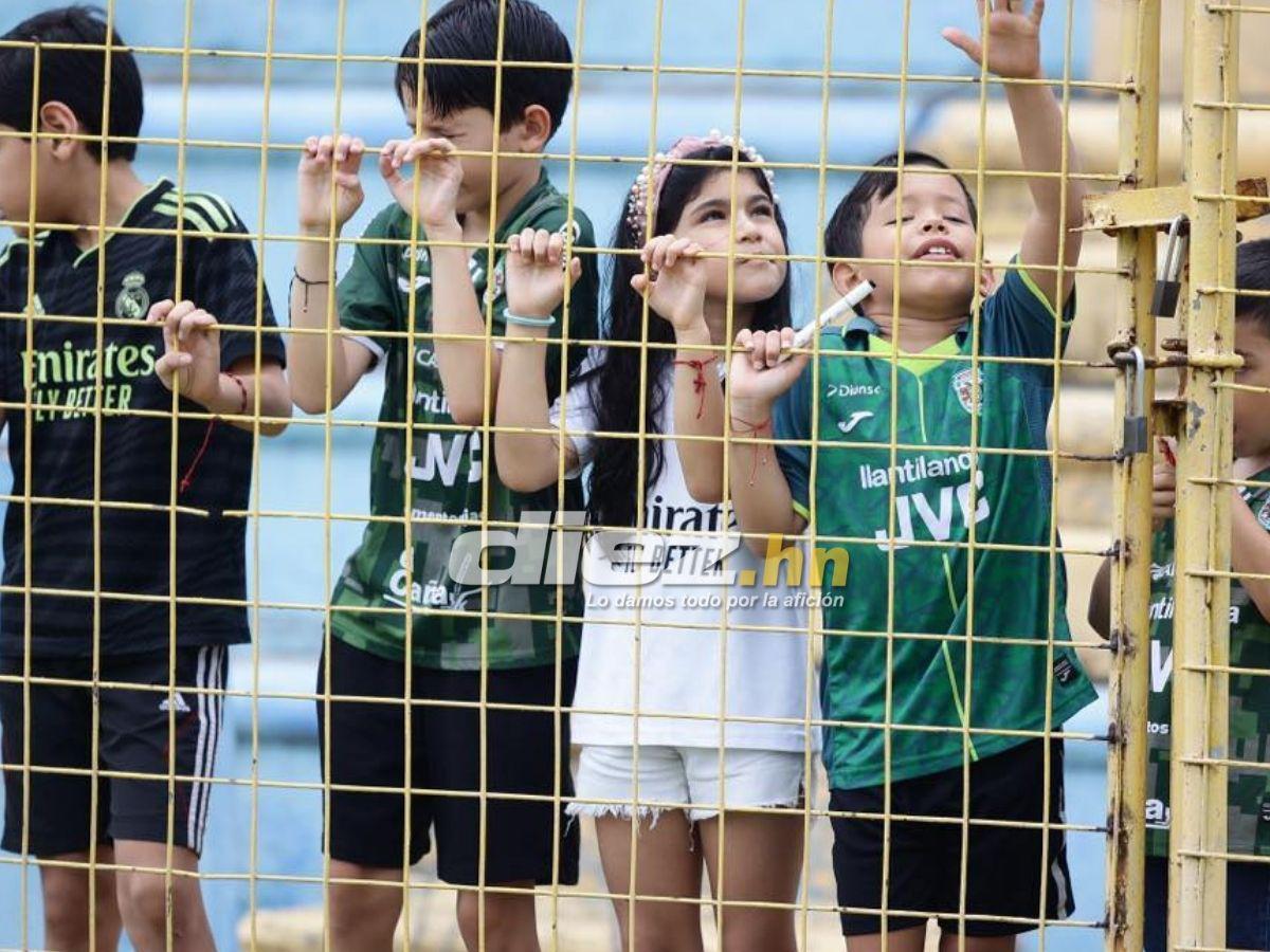 Derroche de bellezas en el Marathón-Victoria, revelan hermoso trofeo y ¿quién es la linda árbitra de la Copa La Prensa?