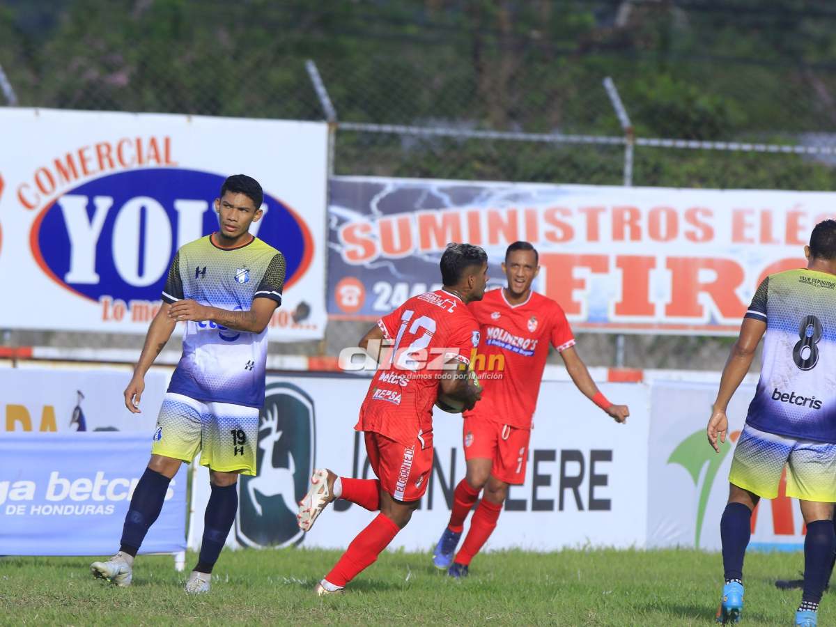 Real Sociedad doblegó 3-2 a Honduras Progreso en el inicio de la jornada cuatro del torneo Clausura 2023. Foto Neptalí Romero.