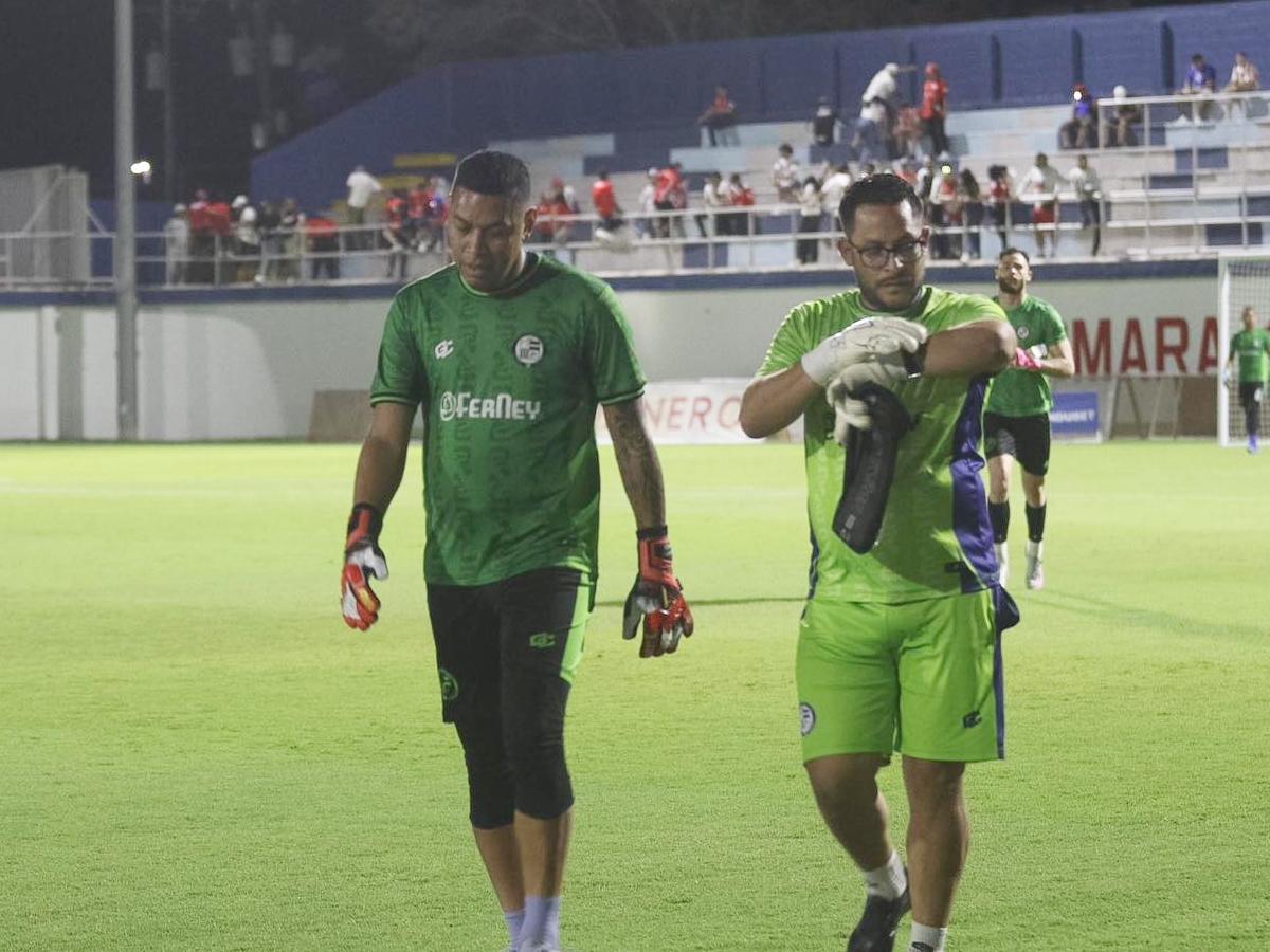 Regresa Denovan Torres a la portería del Juticalpa FC.