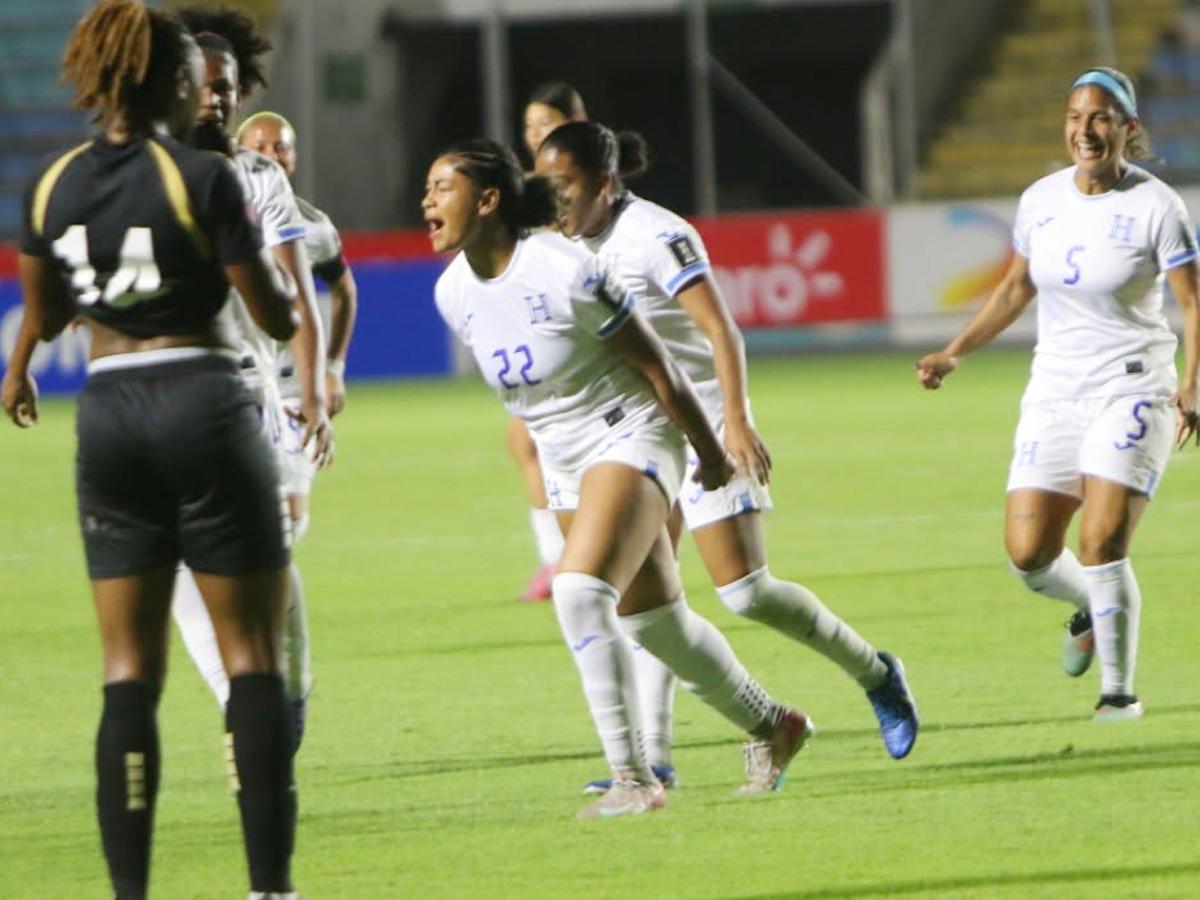 Allyson Reed marcó doblete para Honduras, pero no les ajustó.