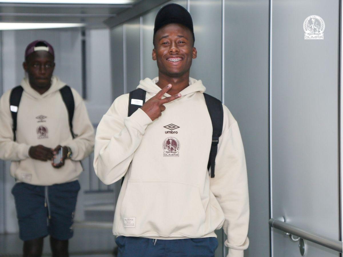 ¡Con dos refuerzos! Así sería el 11 titular de Olimpia ante Marathón en el primer clásico nacional del 2026