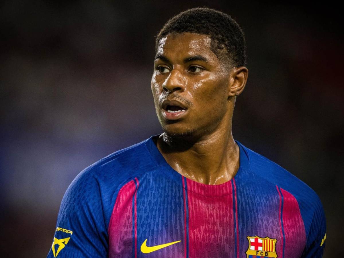 Barcelona quiere echarlo del club por culpa de Rashford: no es intocable para Hansi Flick y Chelsea pagaría 50 millones