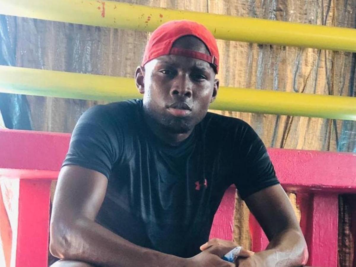 Exfutbolista de la Liga Nacional sorprende al anunciar su retiro a sus 28 años: Fue lo mejor que me pasó en la vida