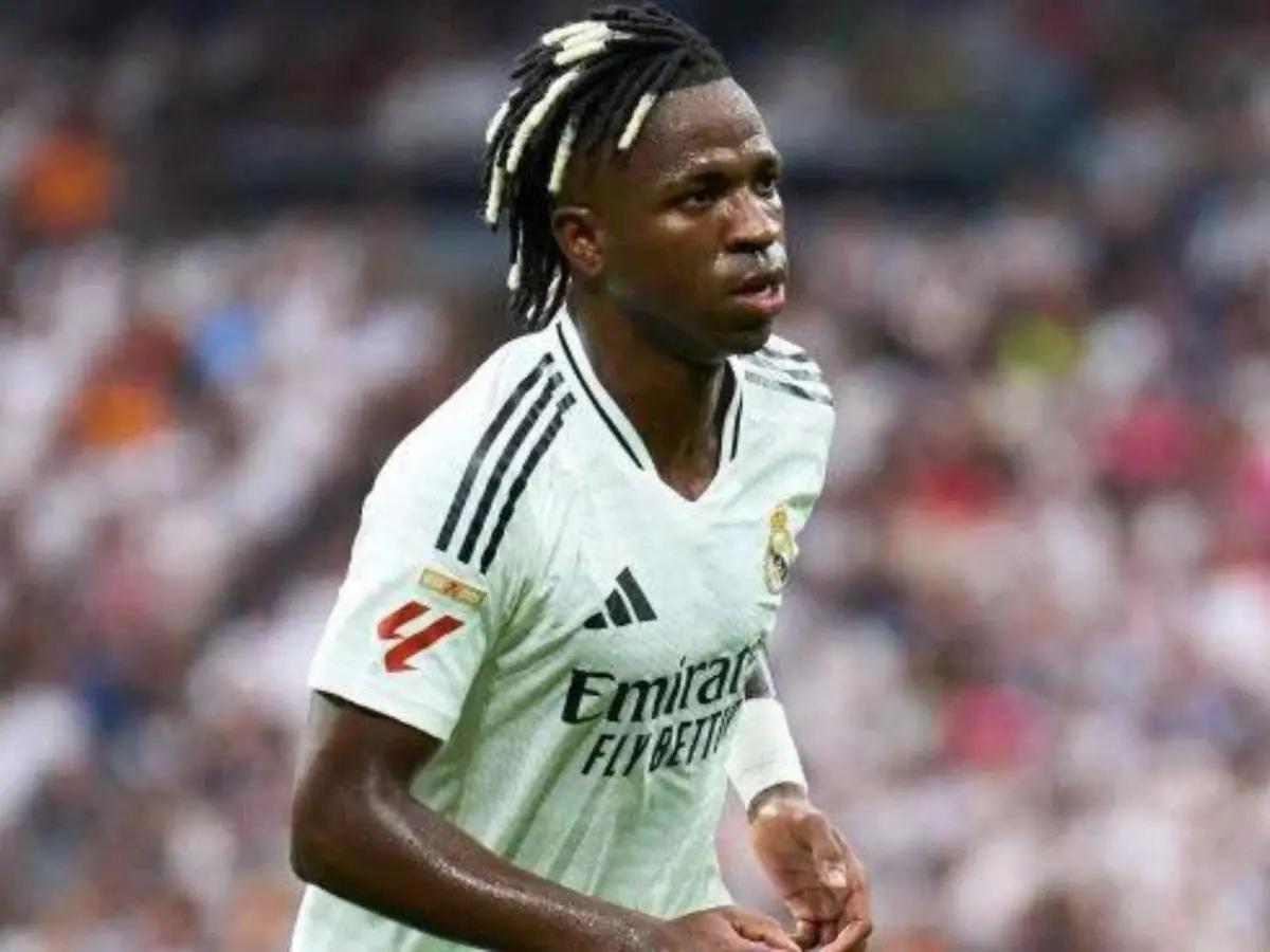 A pesar de Arbeloa, Vinicius se quiere ir del Real Madrid y el grande de Europa que le ofrece 30 millones de salario