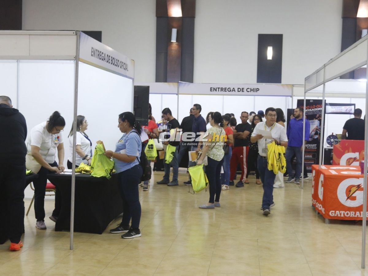 Fiebre por la Maratón La Prensa: así arrancó la entrega de kits en Expocentro, ¡sorpresas para los runners!