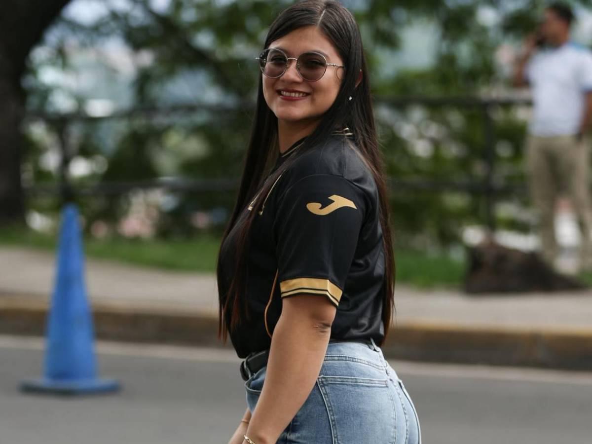 Dos esposas de futbolistas sorprenden, las bellas chicas que adornan el Chelato Uclés y el descartado por Rueda que llegó