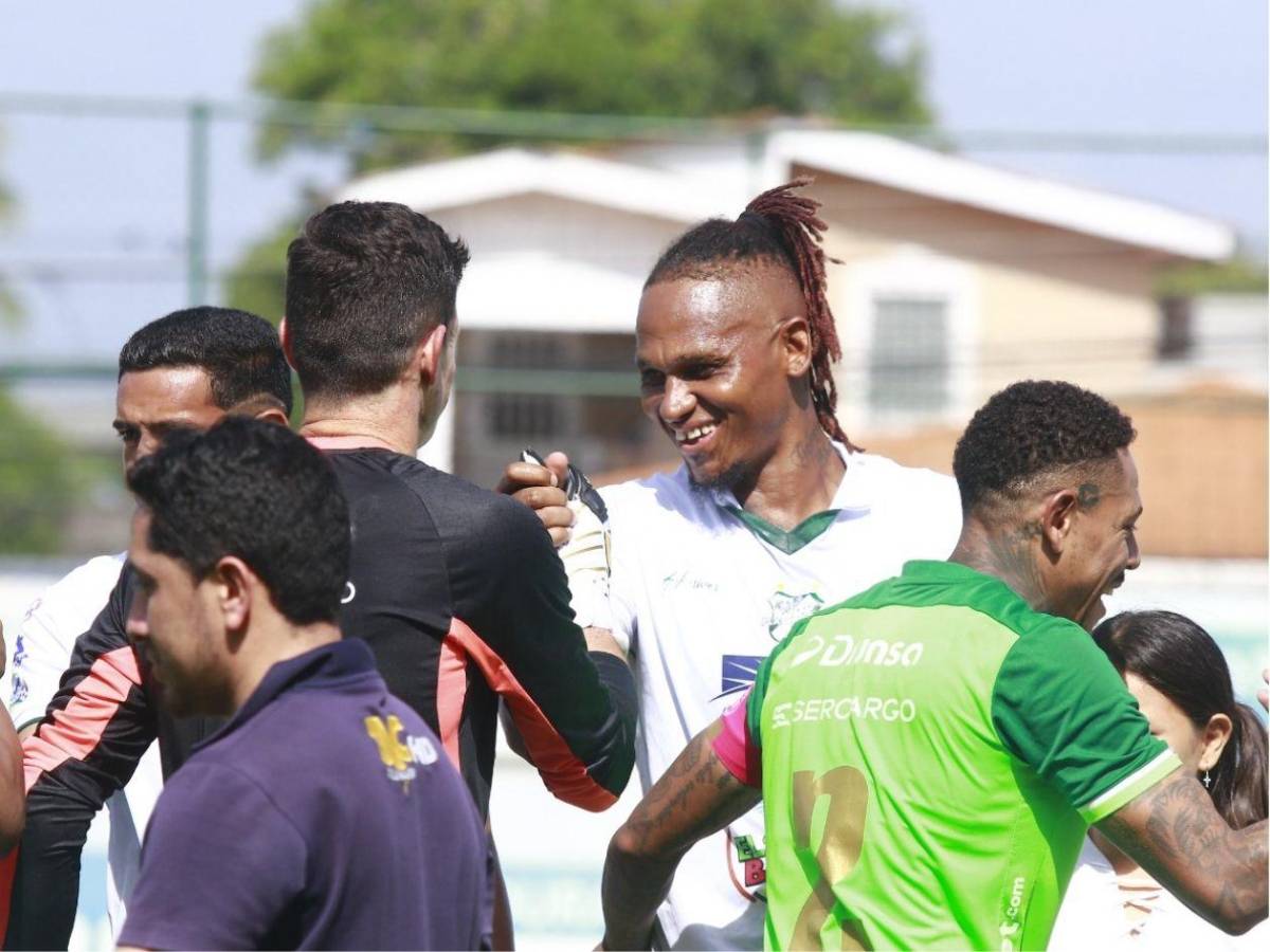 ¿Quién era la chica de negro? Bella policía y las jugadas del FVS que encendieron a Marathón