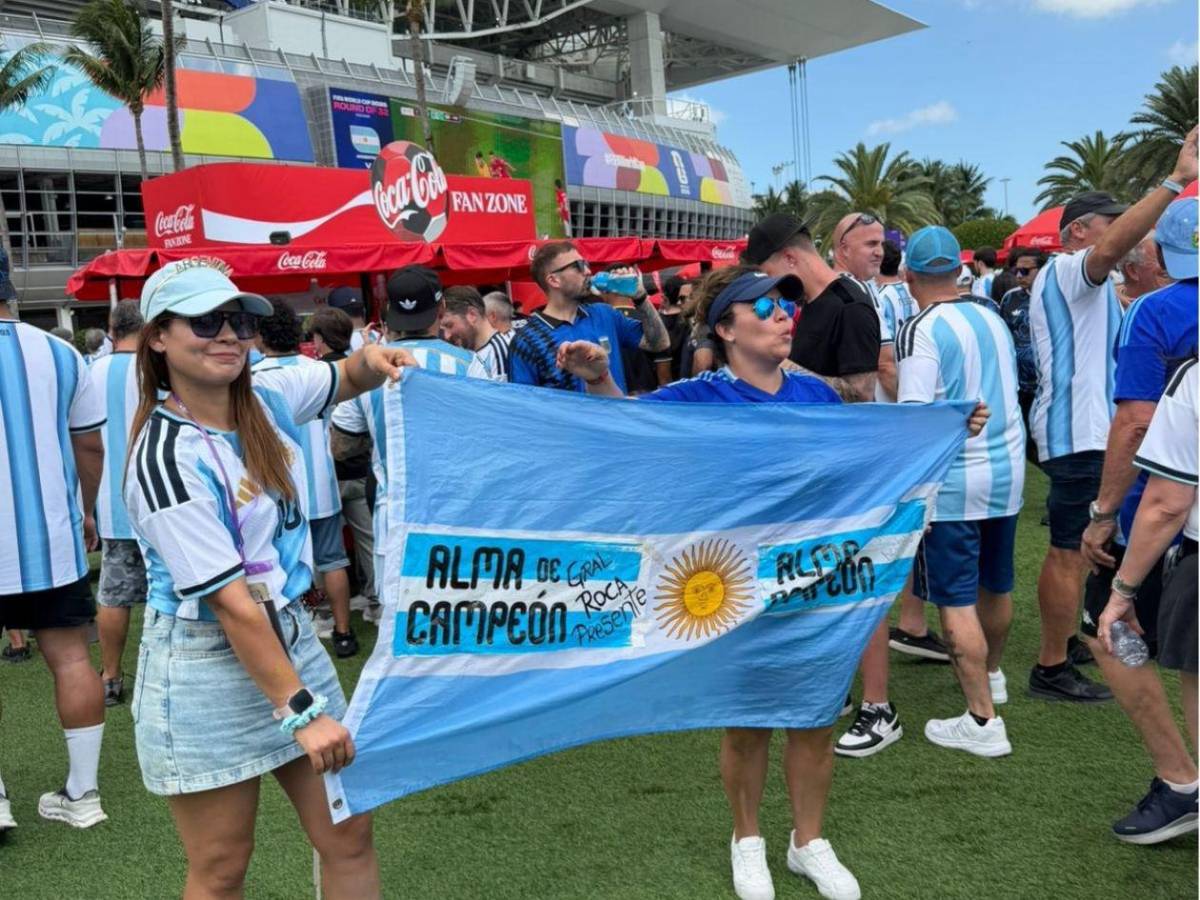 Marea albiceleste, bellezas de Argentina y monjas  sorprenden en el Mundial