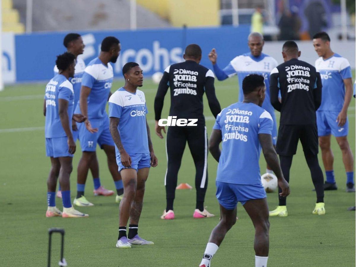 Choco Lozano fue sorprendido y el VAR quedó en una galera: Así reconoció Honduras el Ergilio Hato previo al debut