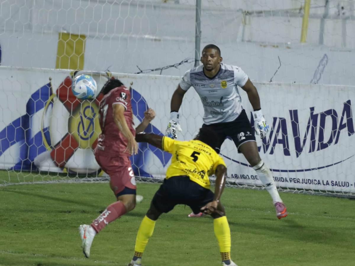 ¿Eduardo Espinel con Alexy Vega? El regalo de Marathón a Yustin Arboleda y la bronca entre Real España y Motagua