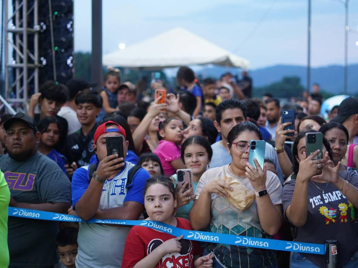 Honduras vs El Salvador: Supremo causó furor, así llegó el terror de los cuscatlecos y Ricky casi se va a los golpes por una broma