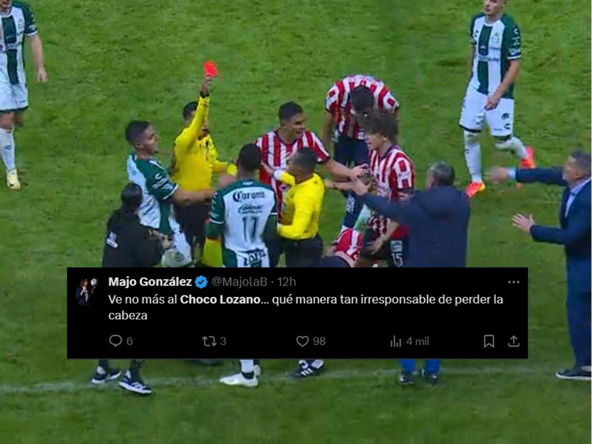 Prensa mexicana arremete contra el “Choco” Lozano tras infantil expulsión en el Santos vs Chivas: “Increíble”