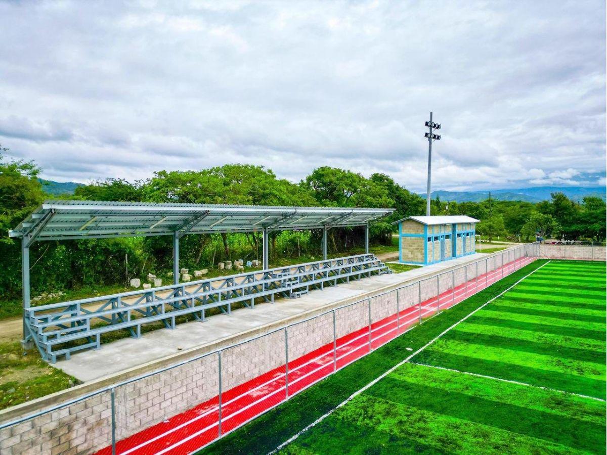 ¡Llegó la cancha 83! Condepor inaugura hermoso recinto en reconocido municipio de Comayagua