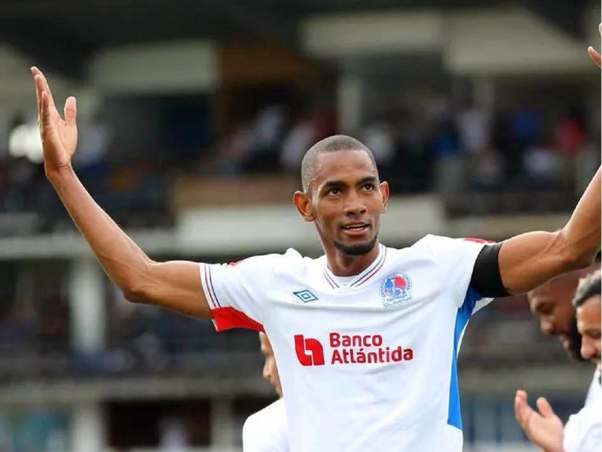 Fichajes: bajas en Marathón y Olimpia, Bengtson define futuro y Lobos con dos bombas