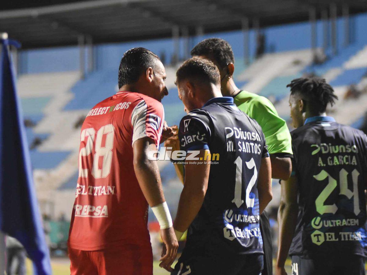 No se vio en TV: Bronca de Auzmendi, las bellas hinchas de Real Sociedad y la frustración del Motagua en el Nacional