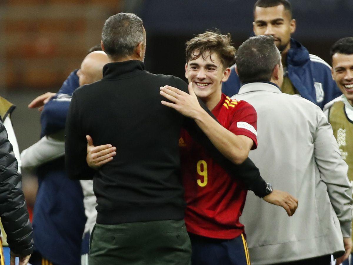 Luis Enrique hizo debutar a Gavi en la selección española y lo tuvo en el Mundial 2022.