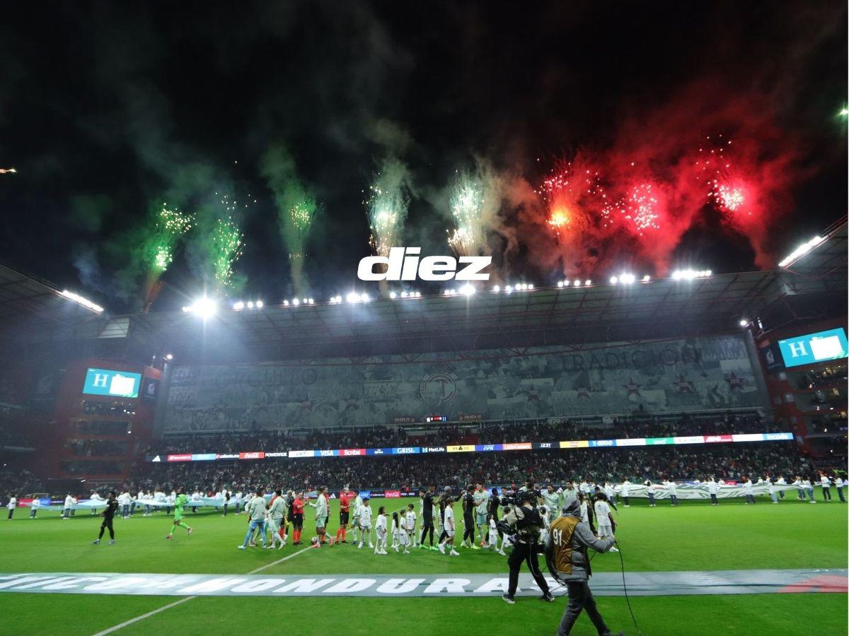 Honduras vivió un infierno: los rostros de tristeza, jugador de “La H” fue atendido con oxígeno y hermoso tifo en el Nemesio Diez