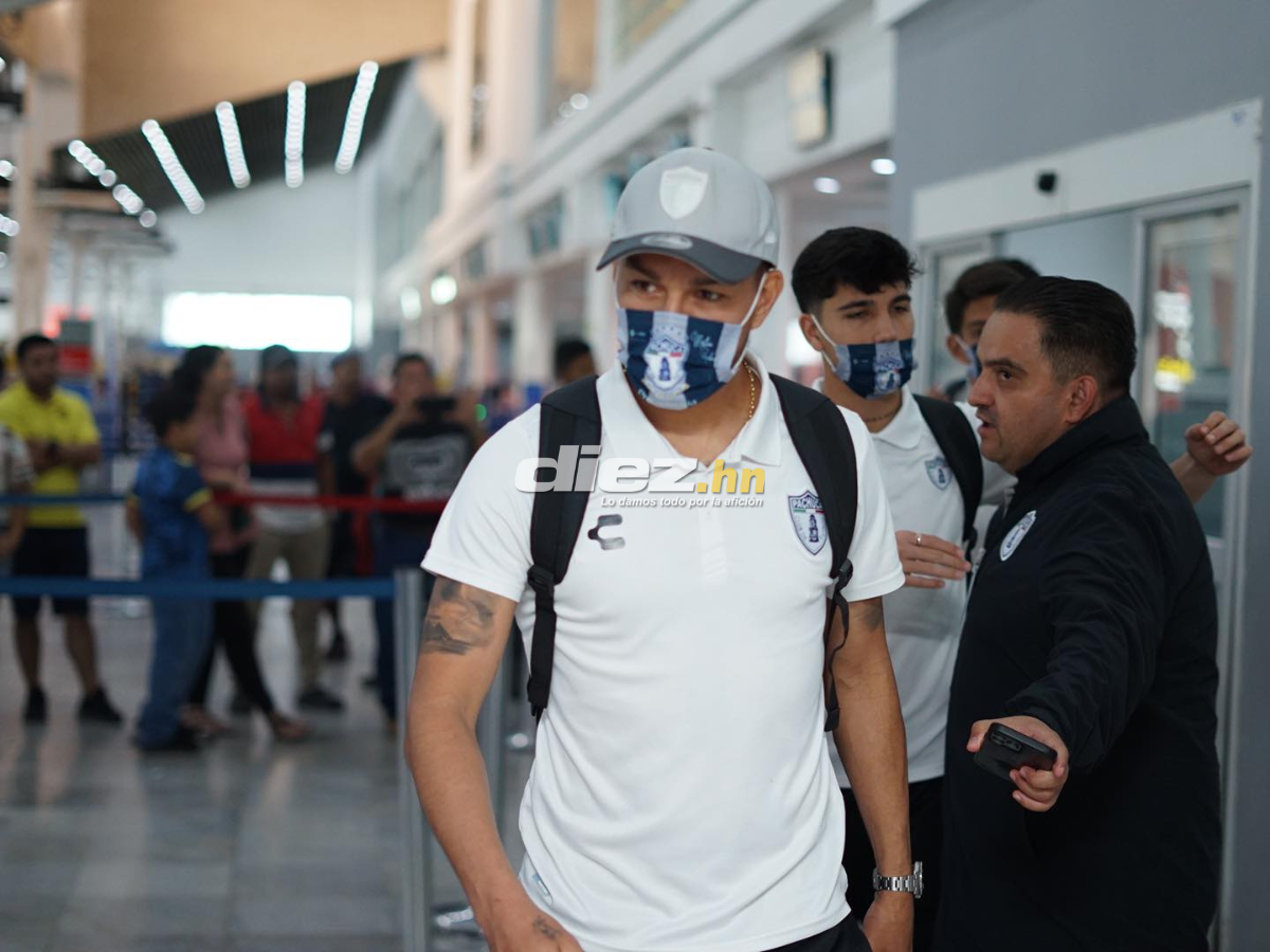 ¡Con todas sus estrellas! Furor de hondureños en llegada del Pachuca, misterioso seguidor de Motagua y el mexicano de 8 millones de euros