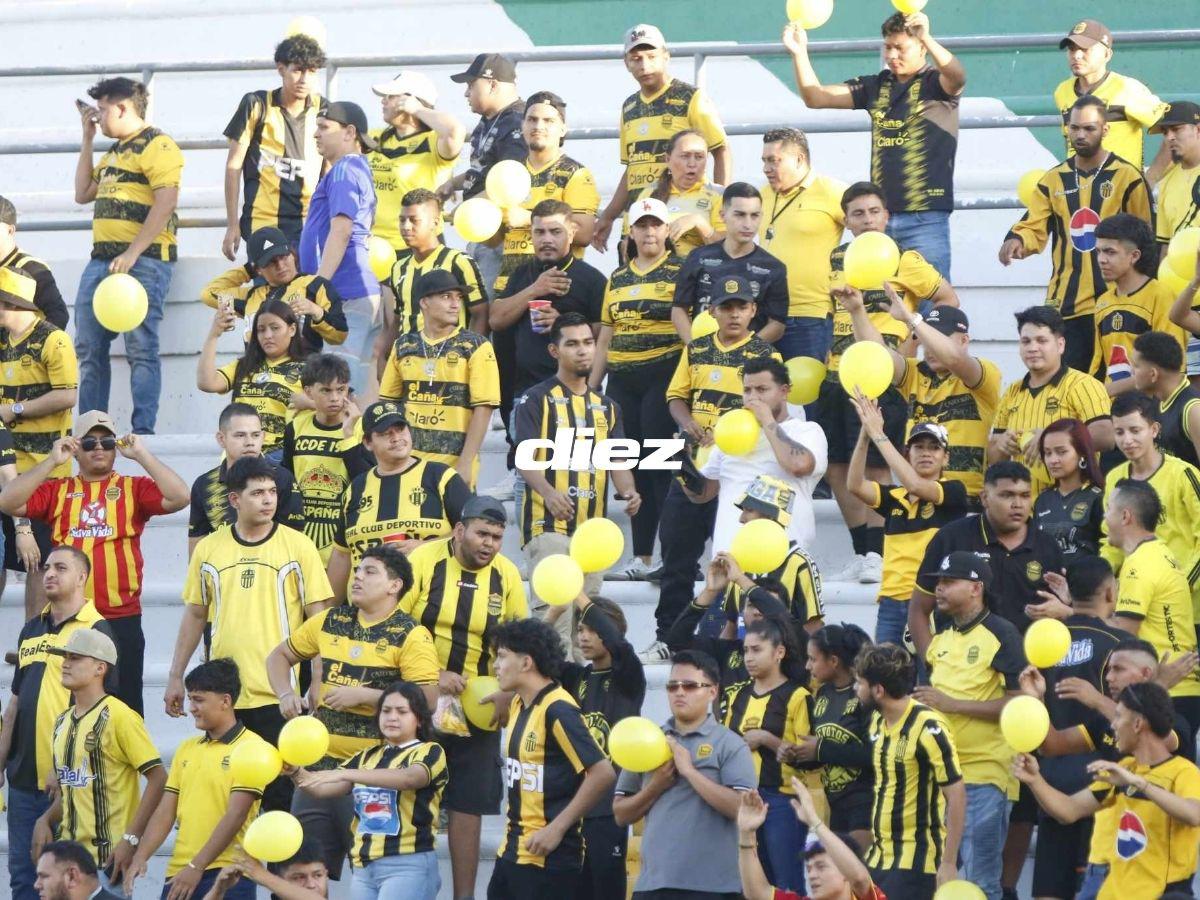 Rabia en Real España, insólita pancarta, derroche de bellezas y desenfreno en Marathón tras barrer a La Máquina en el clásico