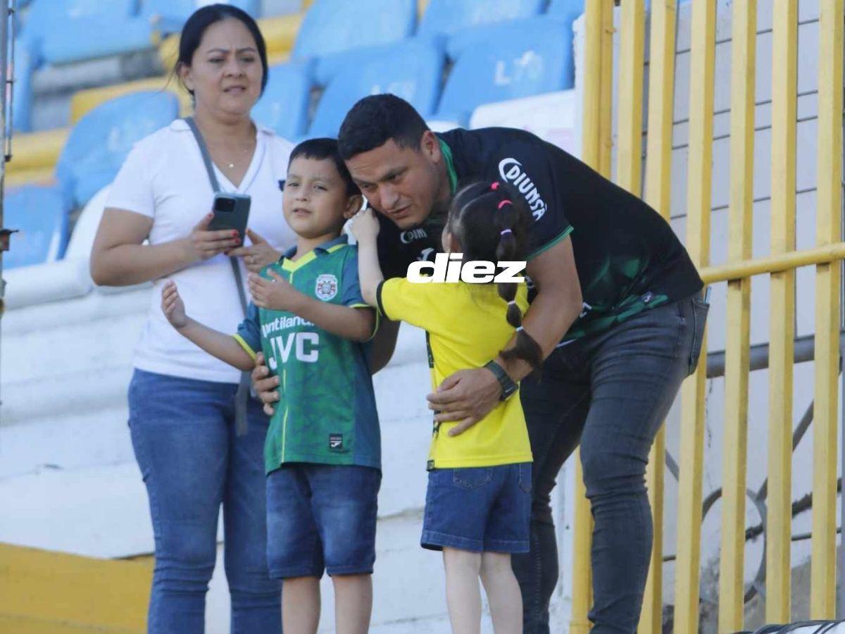 Chicas bellas adornan la previa del clásico Marathón-Real España y la policía blinda el Olímpico