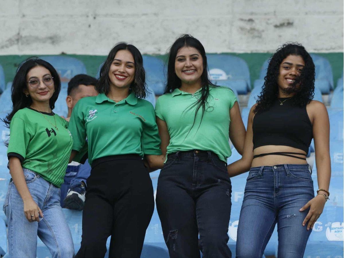 Tiktoker roba suspiros, rabieta de Raúl Cáceres y DT del Motagua se robó el show en sol centro en el Estadio Olímpico
