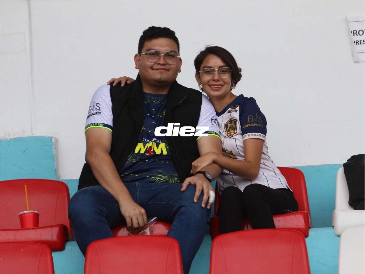 EN FOTOS: Bronca con Melissa Pastrana, presidente de club de Liga Nacional se robó el show y periodista fue sorprendido
