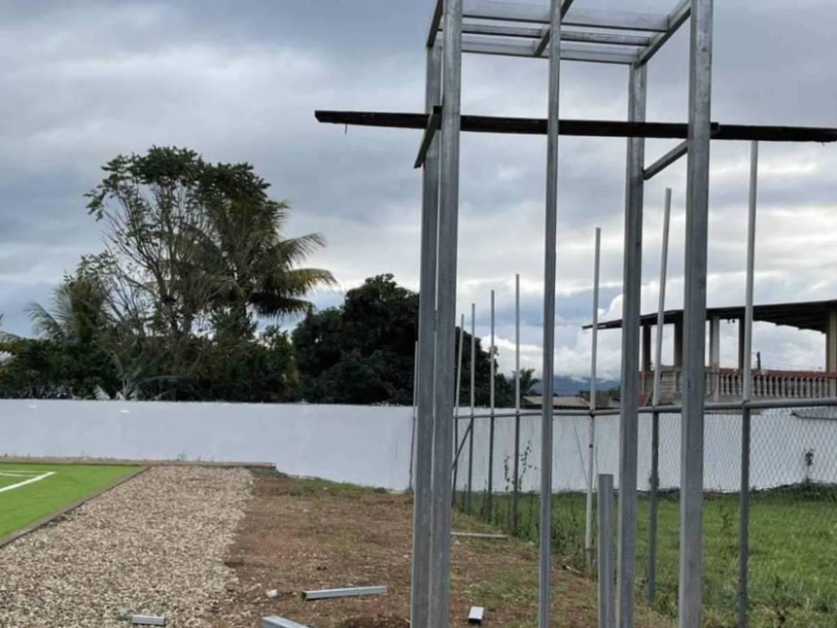 En fotos: Así es el curioso estadio de Honduras donde se jugará al fútbol en el Clausura 2025 de la Liga Nacional