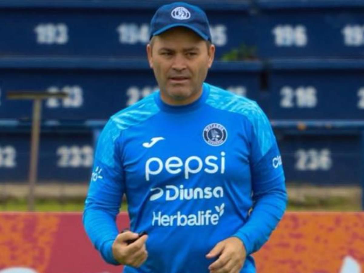 FICHAJES: Jorge Álvarez le pone las cosas claras a Olimpia, la cláusula de Kervin Arriaga y la novela con Onan Rodríguez