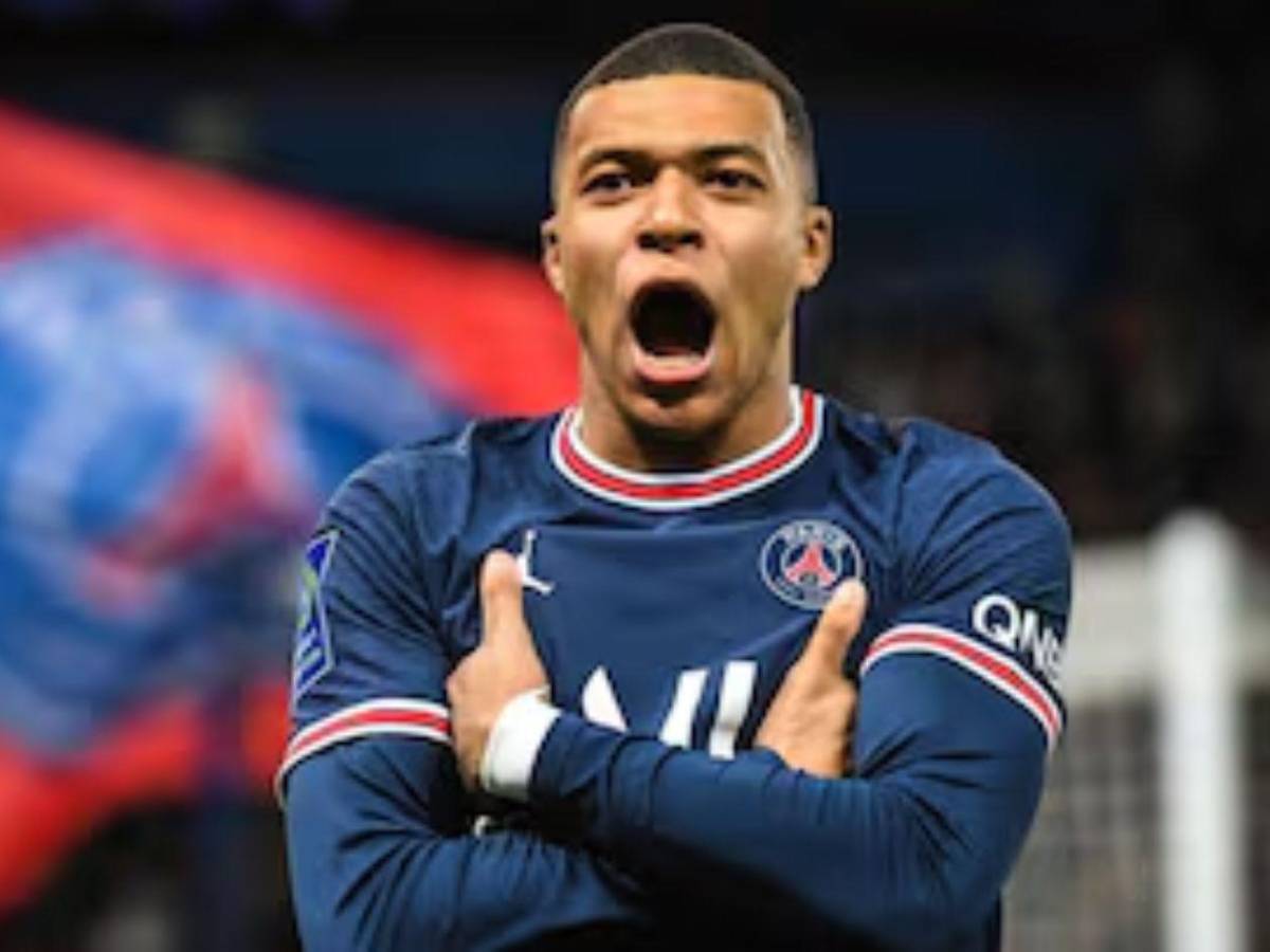 Mbappé revela la historia que pudo cambiar su carrera: Mi madre se enamoró